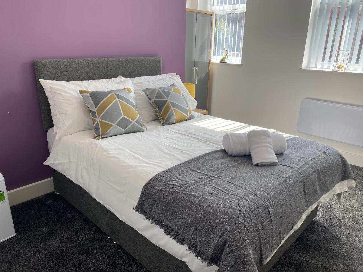2B Spv Double En-Suite Room Wakefield Exterior photo
